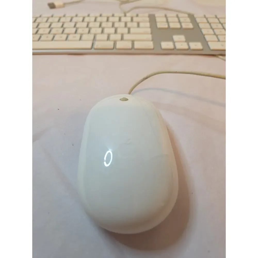 Apple Wired Keyboard A1243 & Mouse A1152 Combo Set
